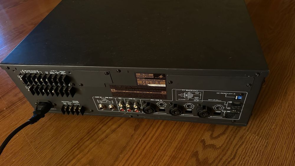 Monacor PA 1240  amplificator audio  Defecta