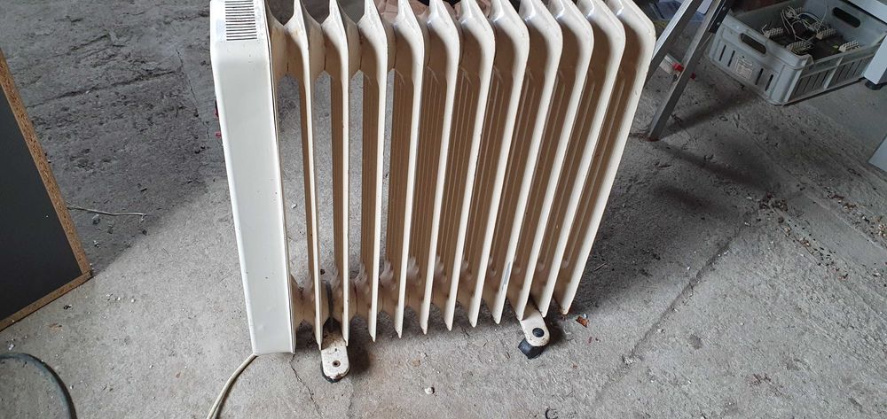 Продавам немски маслен радиатор Ротел / Rotel, 2000kW