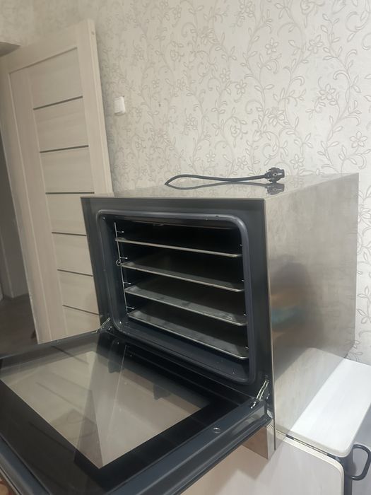 Печь духовая Smeg