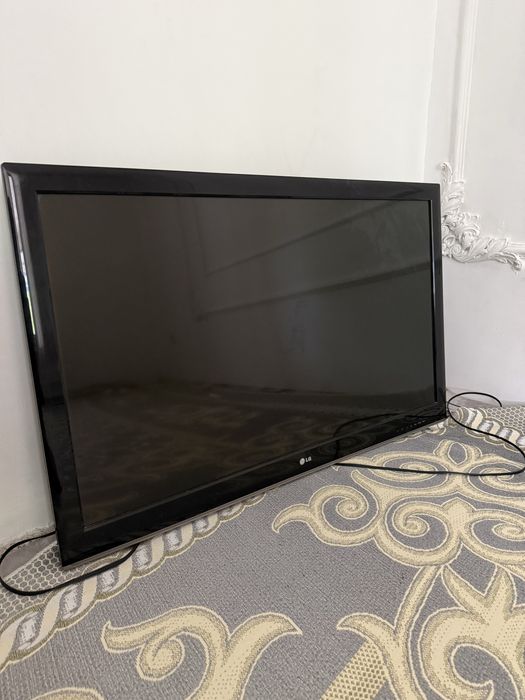 Телевизор Lg продам