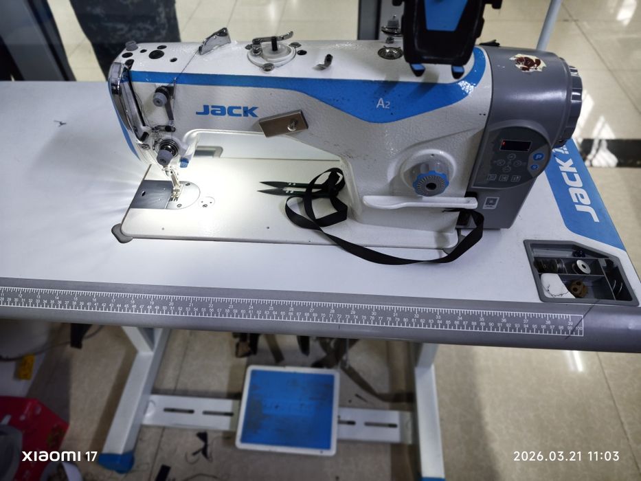 Швейная машина продается