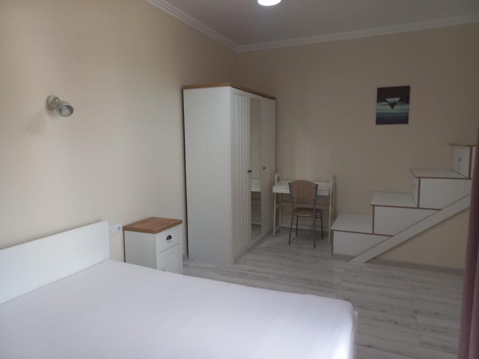 Închiriez apartament in vila, ultracentral in Craiova
