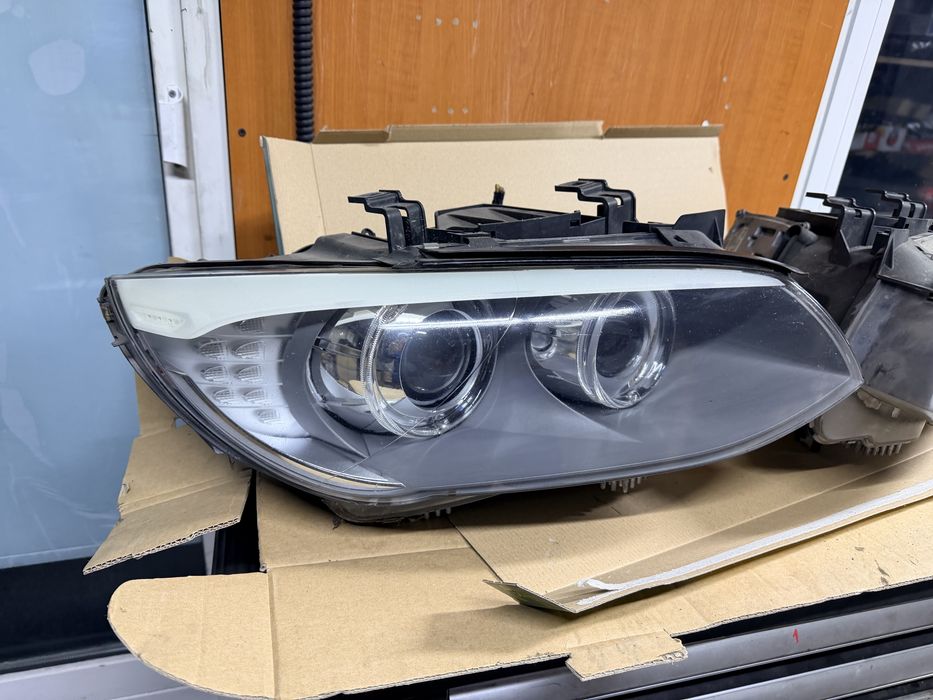Far bixenon bmw e92 e93 lci faruri bixenon bmw e92 e93 lci