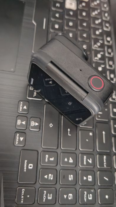 Vând insta360 ace pro 2