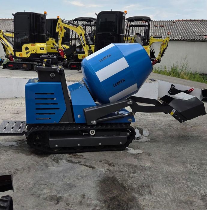 Betonieră pe senile cu basculare si auto încarcare Lubeck B500 -Utiljaj Nou