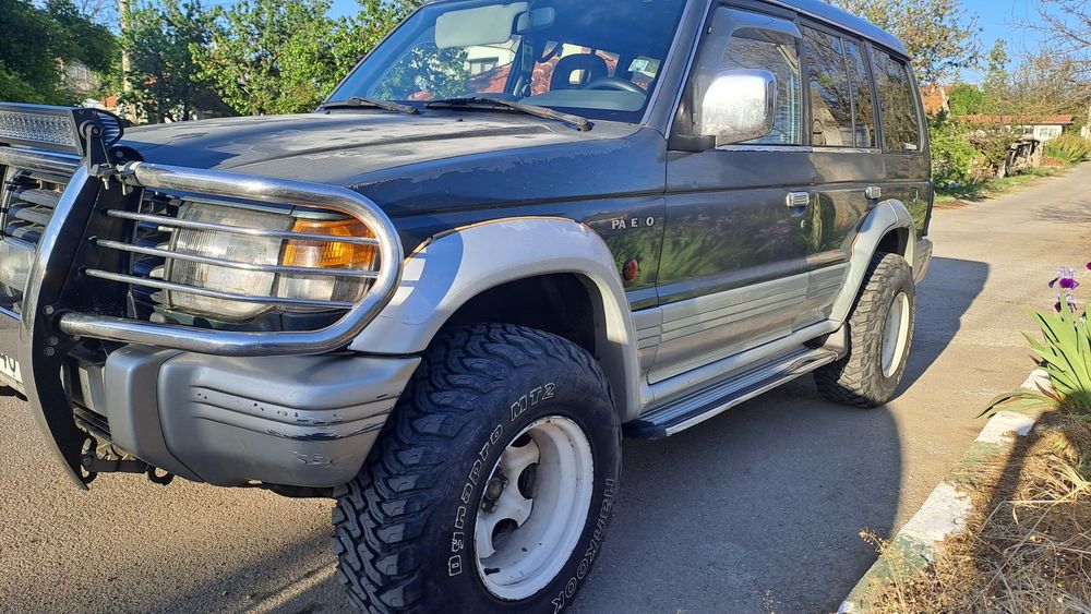 Mitsubishi Pajero 2