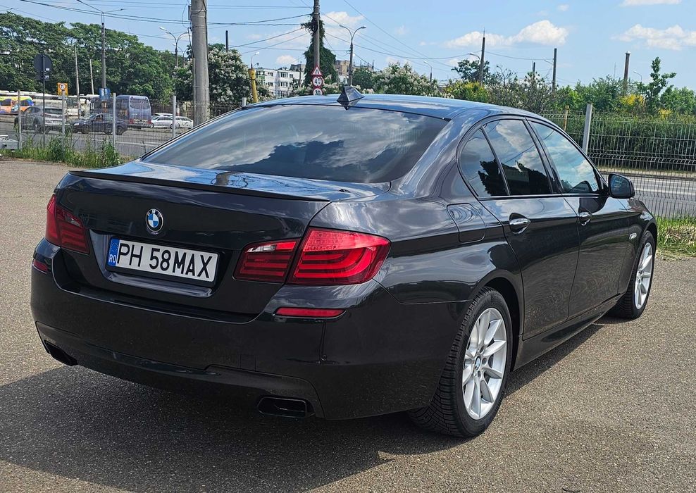 BMW 5 Series 2011 — imagine 4