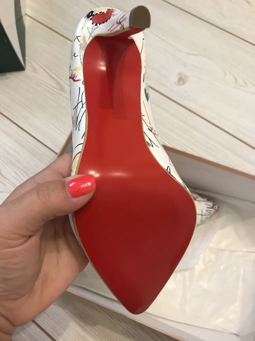 Pantofi din piele - stiletto, masura 37
