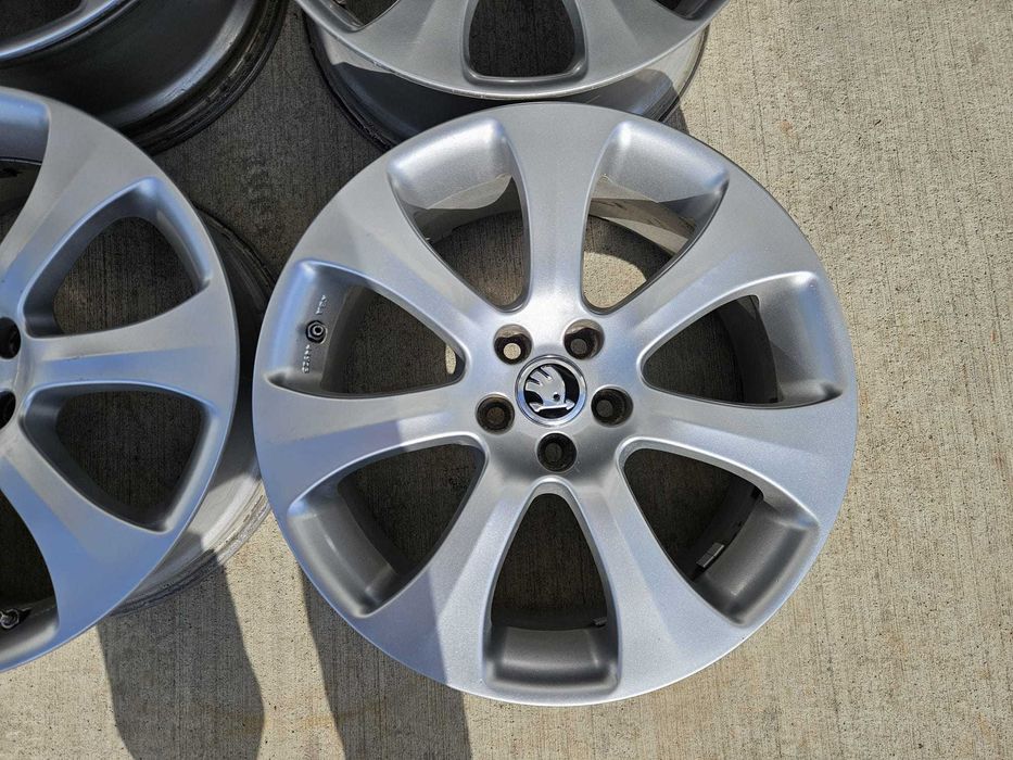 Jante 5x100 R17 SEAT LEON 1,Golf 4,Bora,Polo Fabia, biza,Rapid A3 8L