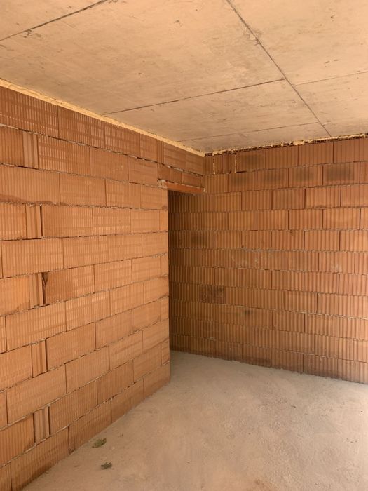 Продава се Двустаен апартамент в Плевен, Идеален център - 69 кв.м за 999 €/кв.м - Снимка #3