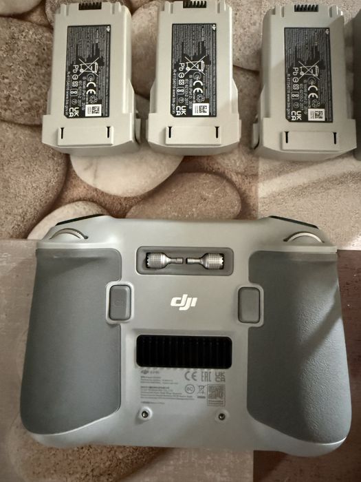 Dron DJI 3  с карта памет 256Гб Like a new
