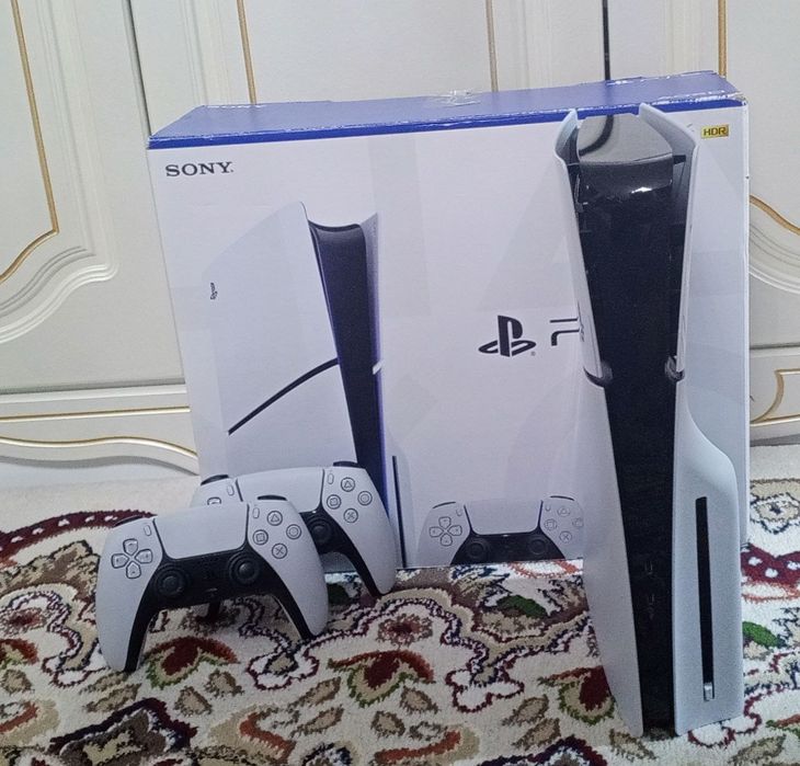 Playstation 5 Slim Дисковод 2 Джойстик идеальный состояние