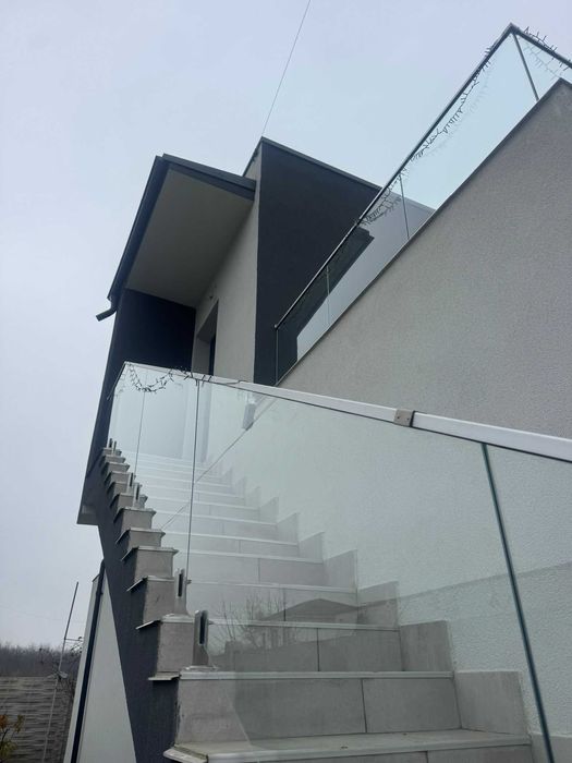 balustrade de sticla