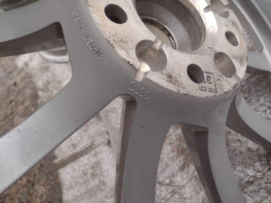 Нови 17-5х112  7.5j ET36 AUDI A6 C8