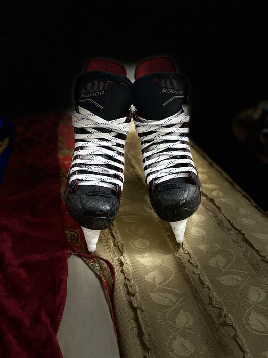 Продаю. Коньки нс