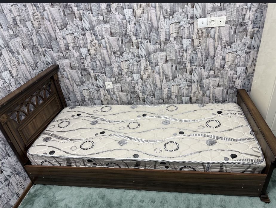 Срочна  Продается Кровать односпальная