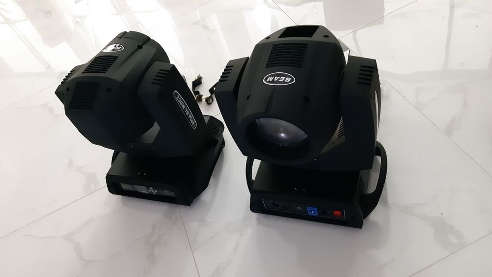 Световые оборудование