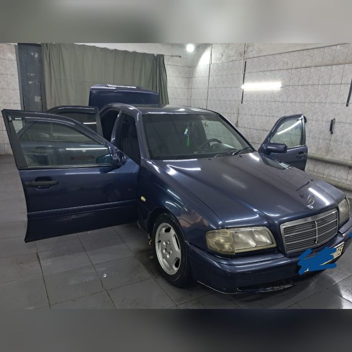Продам мерседес  С 180