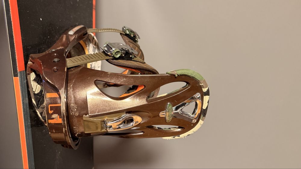 Nitro Gullwing 162W + Legaturi Burton Mission L