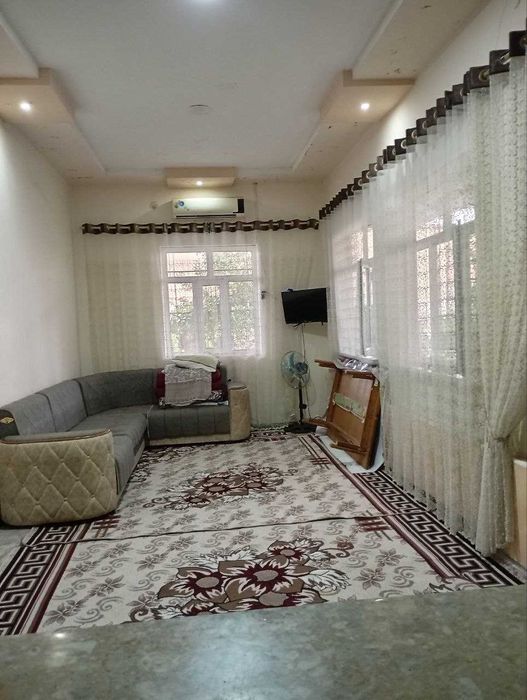 Uy sotiladi Yashnobod rayon olmos mahalla