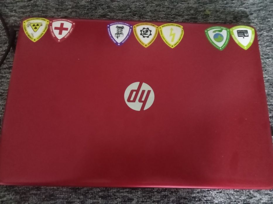 Kampyuter sotiladi hp vindovs 10 kampyuter ham tamonlama  yaxshi teksh