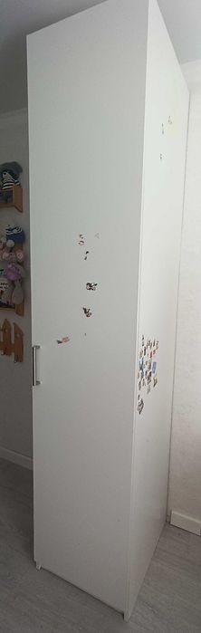 Продаётся шкаф-пенал IKEA оригинал