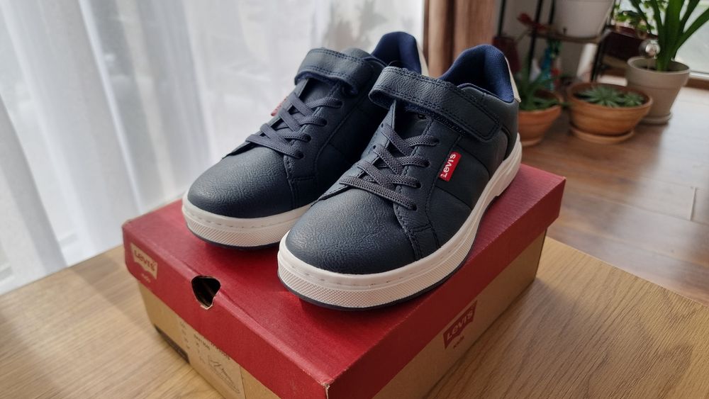 Adidasi copii Levi's