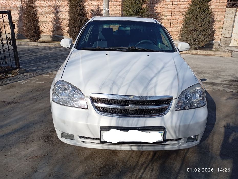 Продам Ласетти 2009 год 3 поз. Автомат