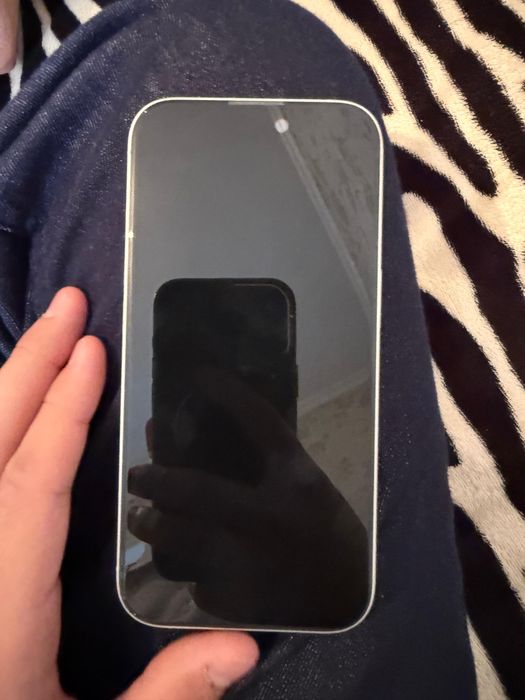 Iphone 16 с гарантией