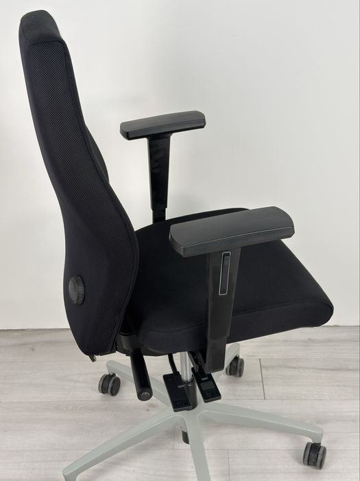 Ергономичен офис стол Dauphin за дома и офиса обзавеждане