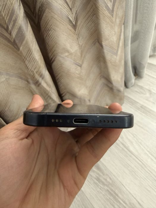 iPhone 15 pro 256гб