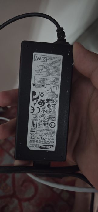 Монитор Samsung s22d300