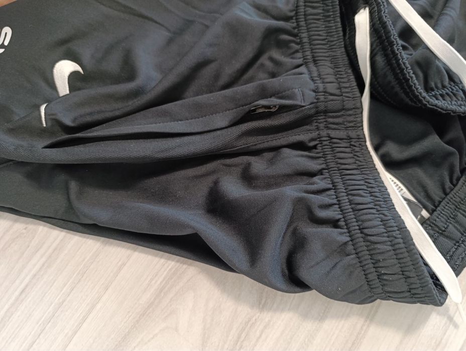 Nike Academy 18 оригинално спортно долнище