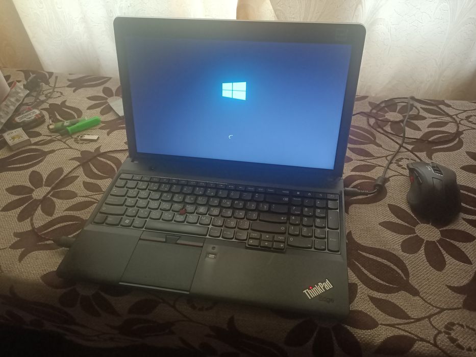 Lenovo ThinkPad Edge