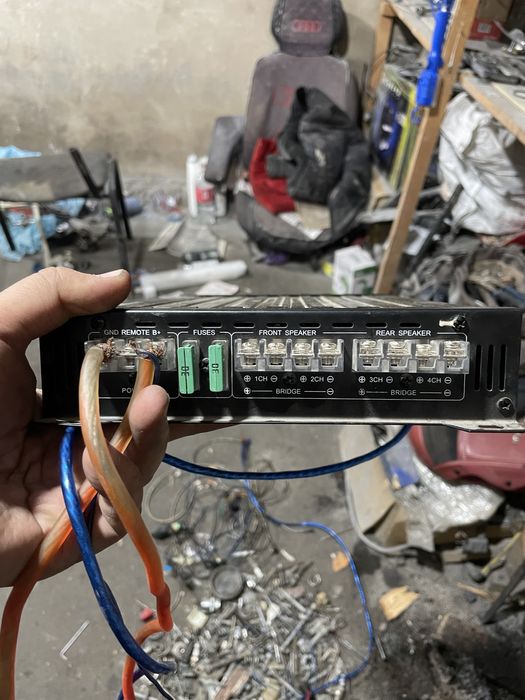 Продам усилитель