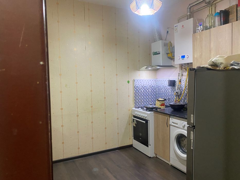 Продается уютная квартира в хорошем районе | 1-комнатная квартира