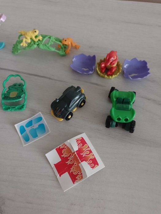 Играчки от яйца Киндер/ Kinder от различни серии и години