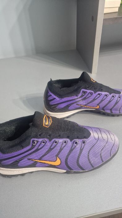 Бутсы футбольные для мальчиков