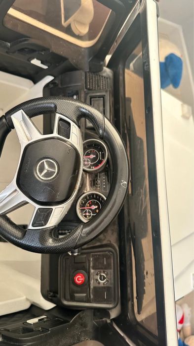 Продам игрушки машинку