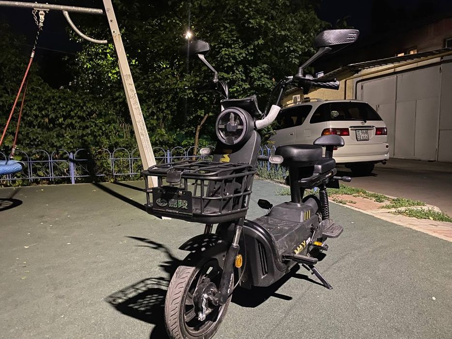 Продам электроскутер