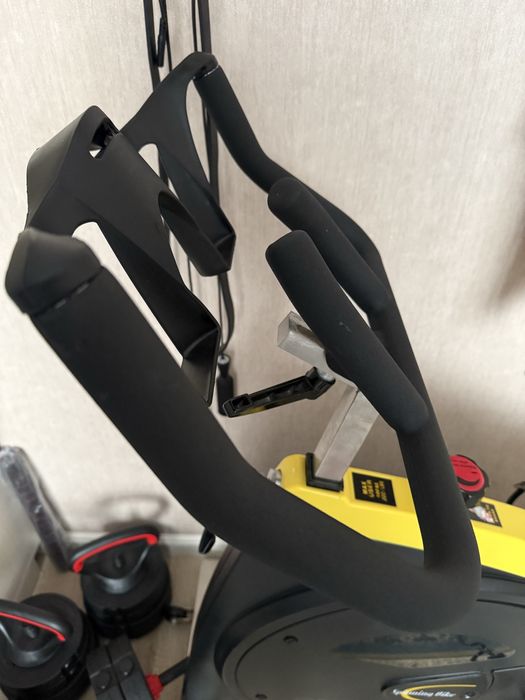 Спин-байк, велотренажер