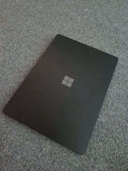 Noutbuk Microsoft Surface Laptop 4