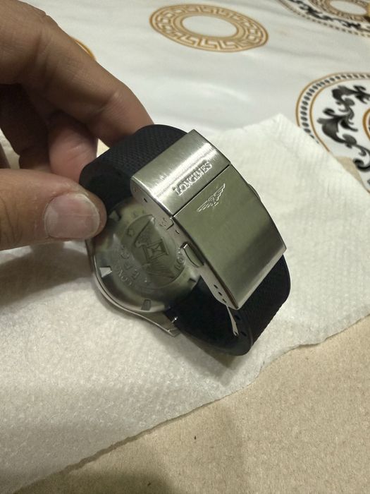 Sotiladi Longines VHP