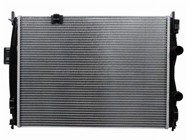 Радиатор охлаждения двигателя  Nissan Qashqai