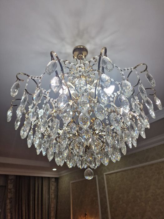 Люстры разные - 5 шт.