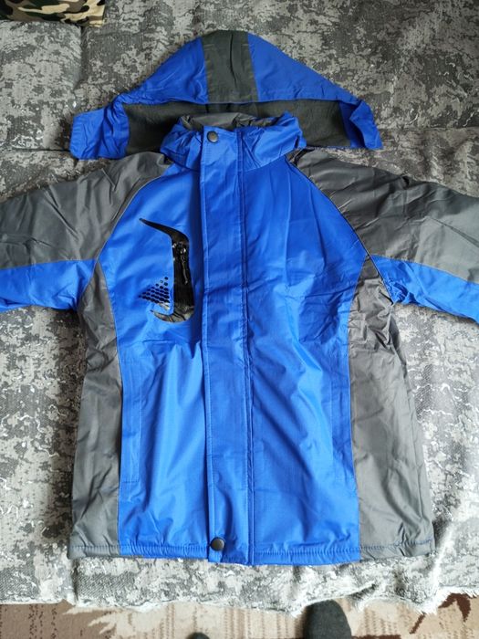 Куртка мужская продам