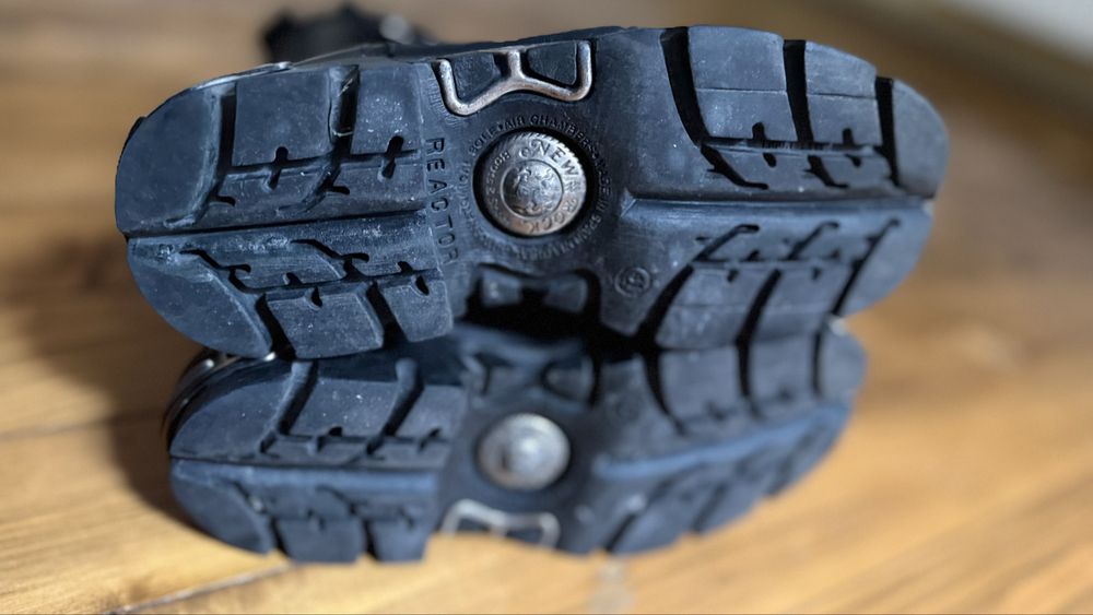 Ghete New Rock marimea 41