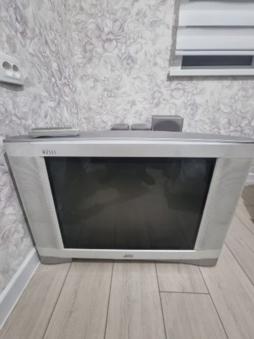 JVC телевизор AV-29VX74