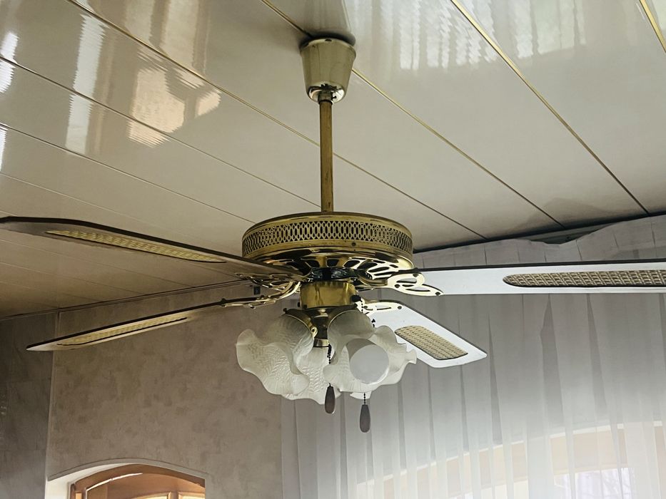Люстра с вентилятором