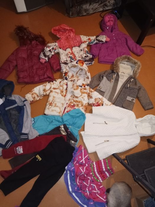 Куртки детские по 4.000